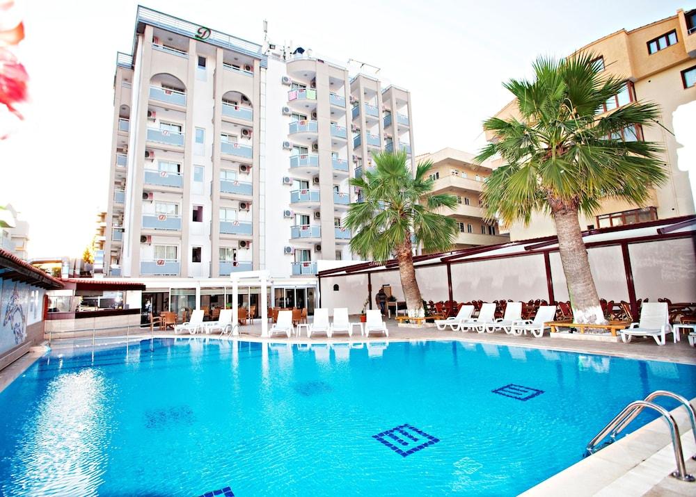 Duqqan Deluxe Hotel كوشاداسيه المظهر الخارجي الصورة