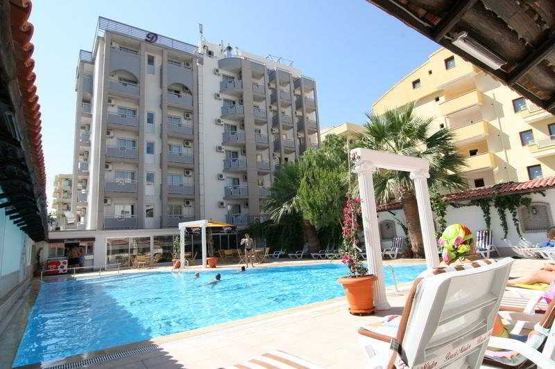 Duqqan Deluxe Hotel كوشاداسيه المظهر الخارجي الصورة
